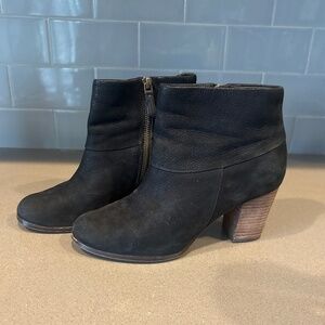 Cole Haan Nike Air women’s 6 black leather ankle boots wood block heel